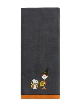 Celebrate Together™ Peanuts Snoopy & Charlie Brown Halloween Hand Towel